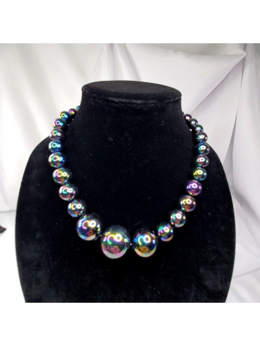 Claires Iridescent metallic "oil slick" rainbow Beaded Statement Necklace 18-22"